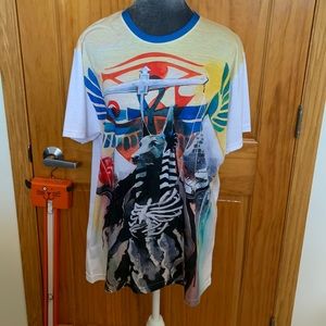 NWOT Lora Zombie art shirt